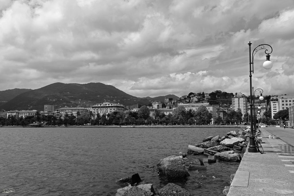 Platform1 Hotel La Spezia Eksteriør billede